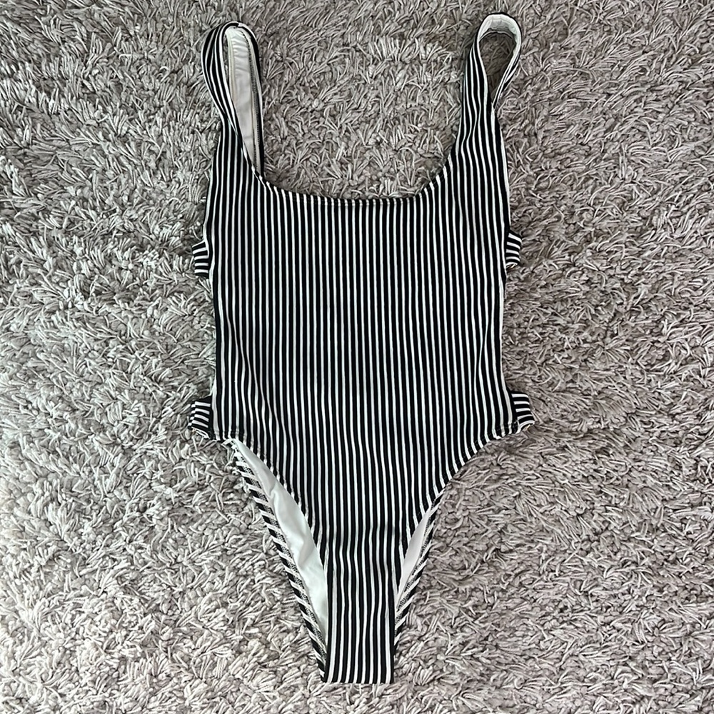 L*Space Mayra Striped One-Piece w/ Gold Hardware Cutouts - Picture 5 of 9
